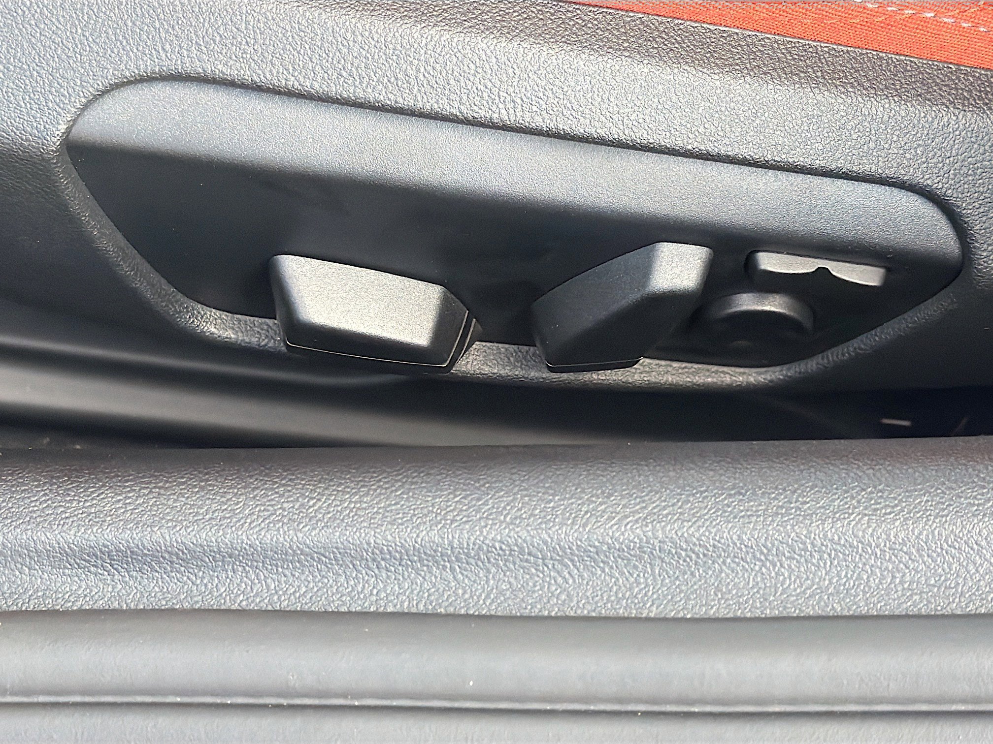 New 2026 BMW Z4 sDrive30i w/ Premium Package image 22