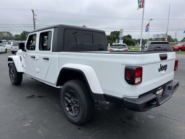 New 2025 Jeep Gladiator Sport image 6