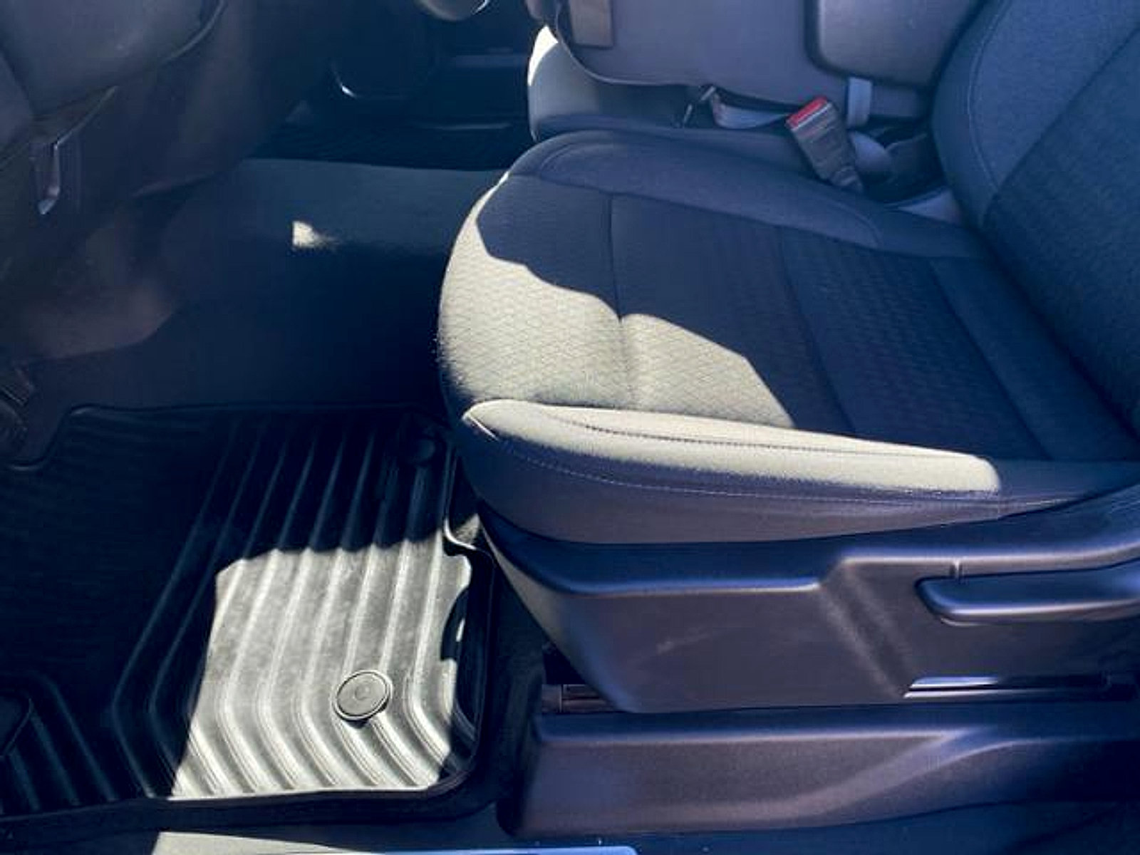 Used 2024 Chevrolet Silverado 2500 LT AWD/4WD image 28