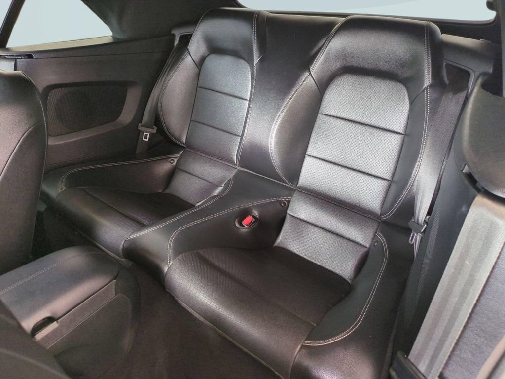 Used 2022 Ford Mustang Premium RWD image 22