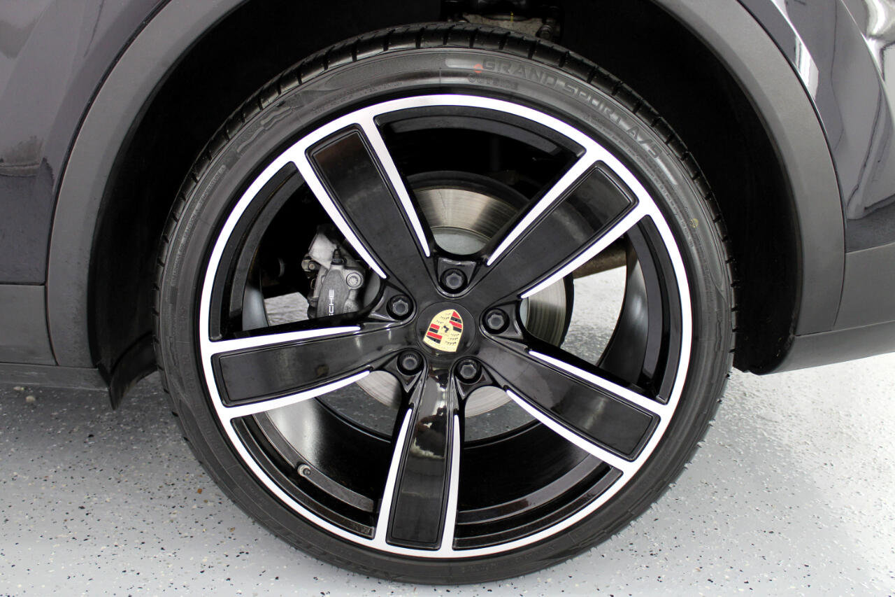 Used 2019 Porsche Cayenne image 86