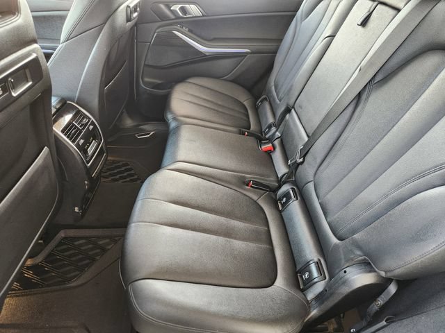 Used 2022 BMW X7 xDrive40i w/ Executive Package AWD/4WD image 28