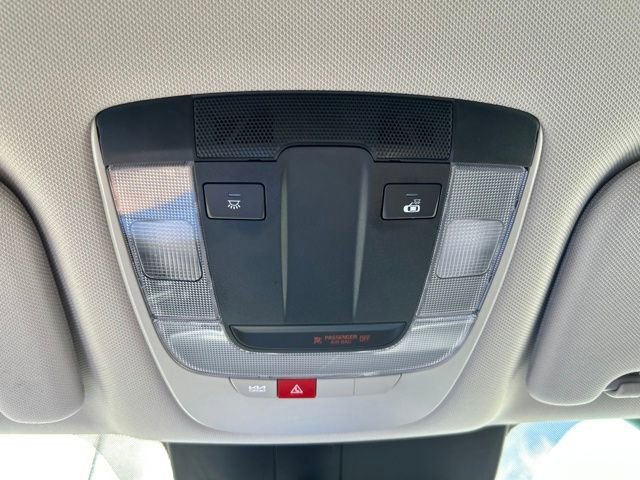 Used 2025 Kia Sorento EX image 29