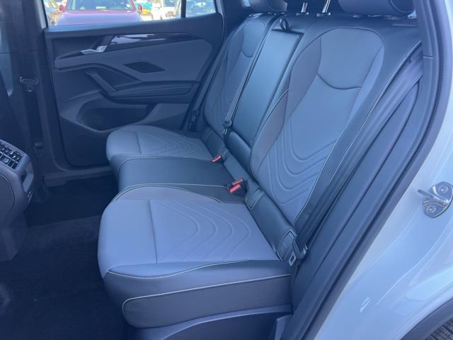 New 2026 Volkswagen Tiguan SE R-Line FWD image 25