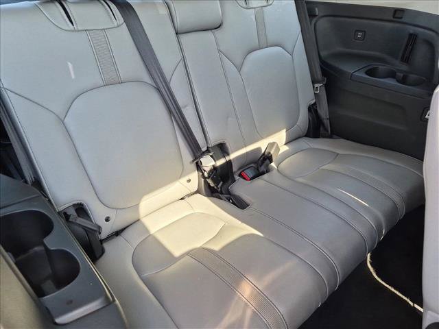 Certified 2025 Honda Pilot Touring image 22