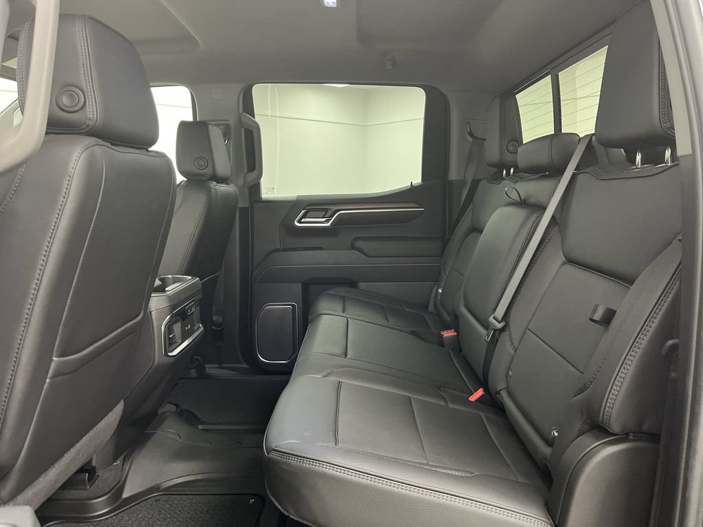 Used 2026 GMC Sierra 1500 Denali w/ Technology Package AWD/4WD image 14