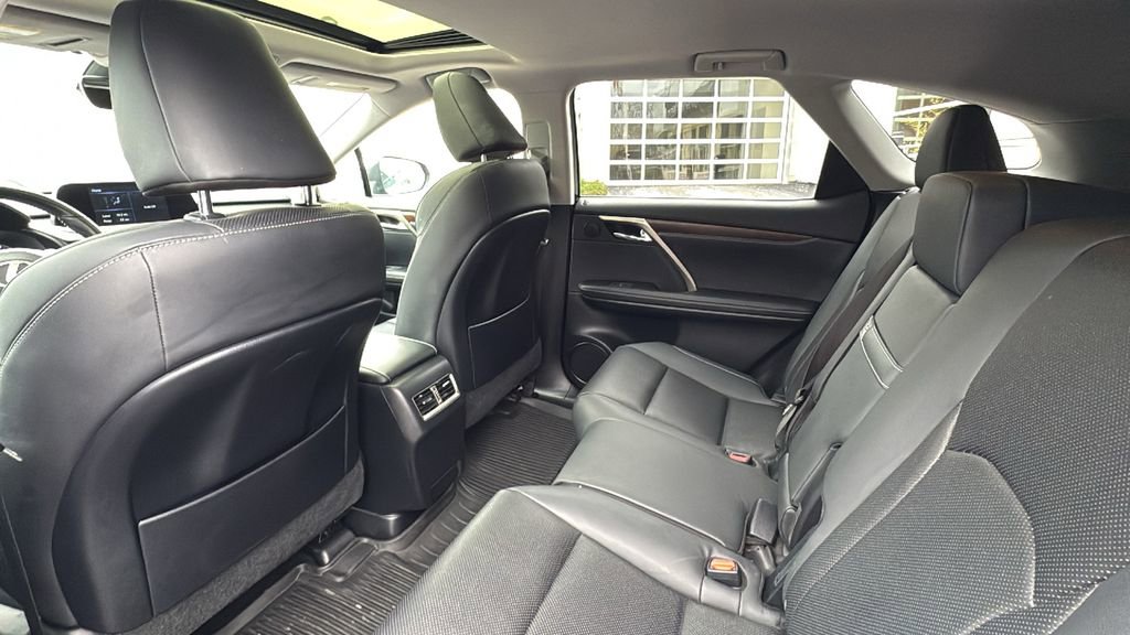 Used 2022 Lexus RX 350L 350L image 31