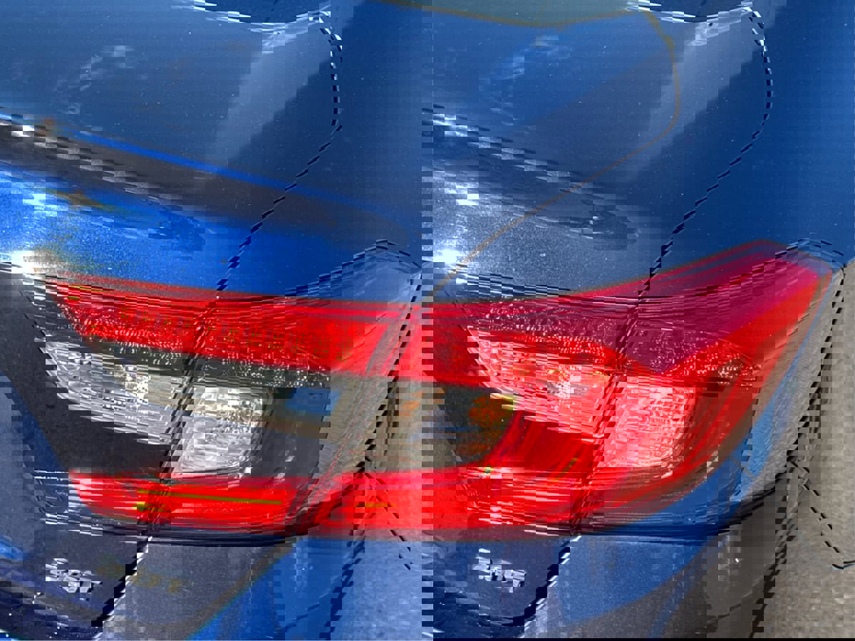 Used 2019 Honda Accord EX-L image 31