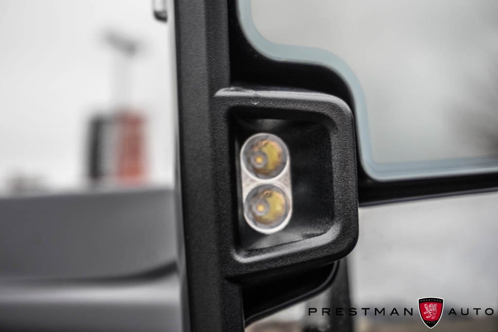 Used 2025 GMC Sierra 3500 Denali Ultimate image 36