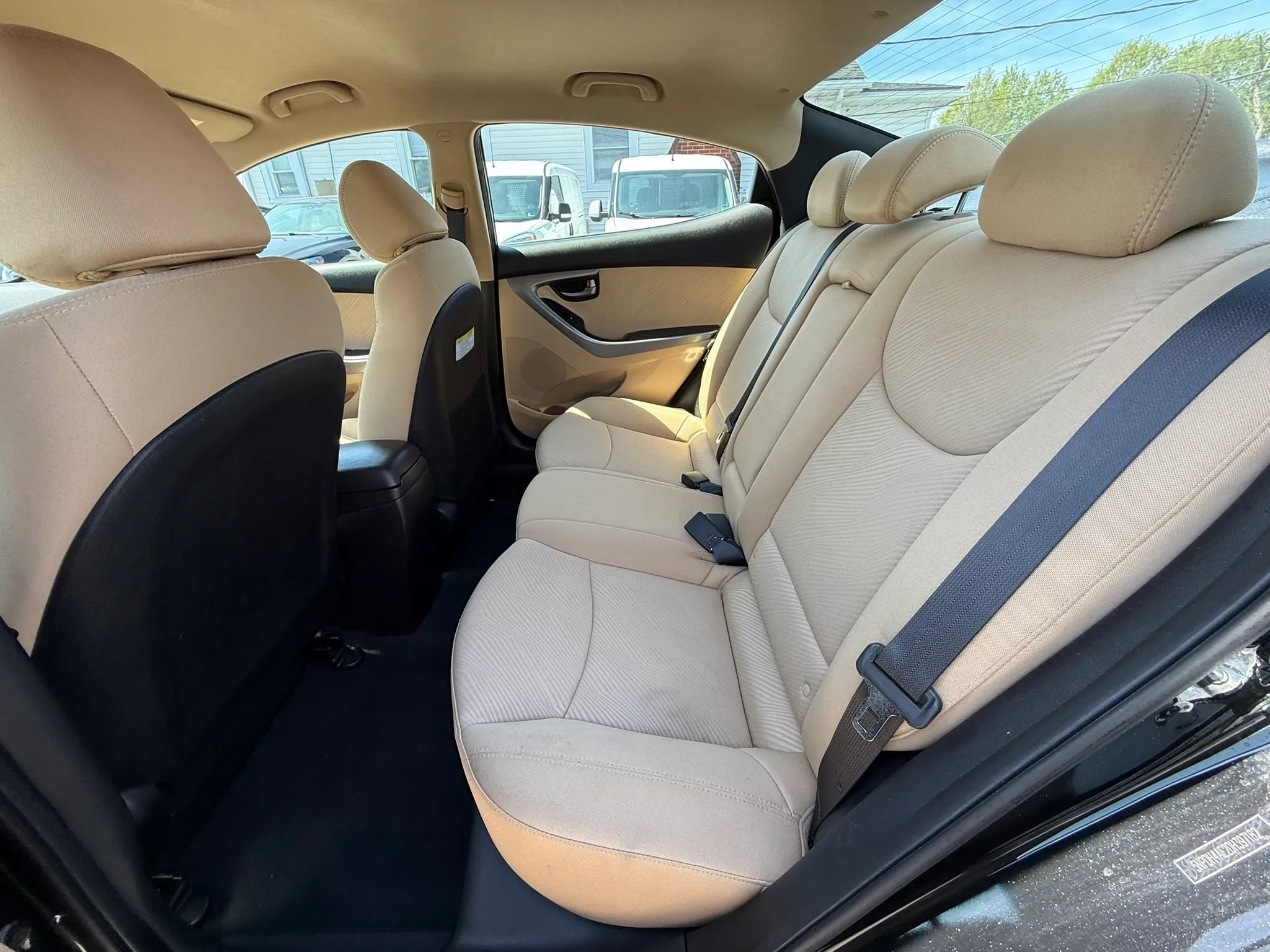 Used 2013 Hyundai Elantra GLS w/ Preferred Pkg FWD image 25