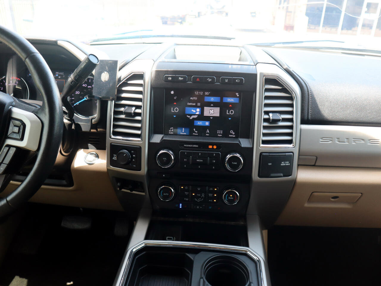 Used 2017 Ford F350 Lariat w/ Lariat Ultimate Package image 22