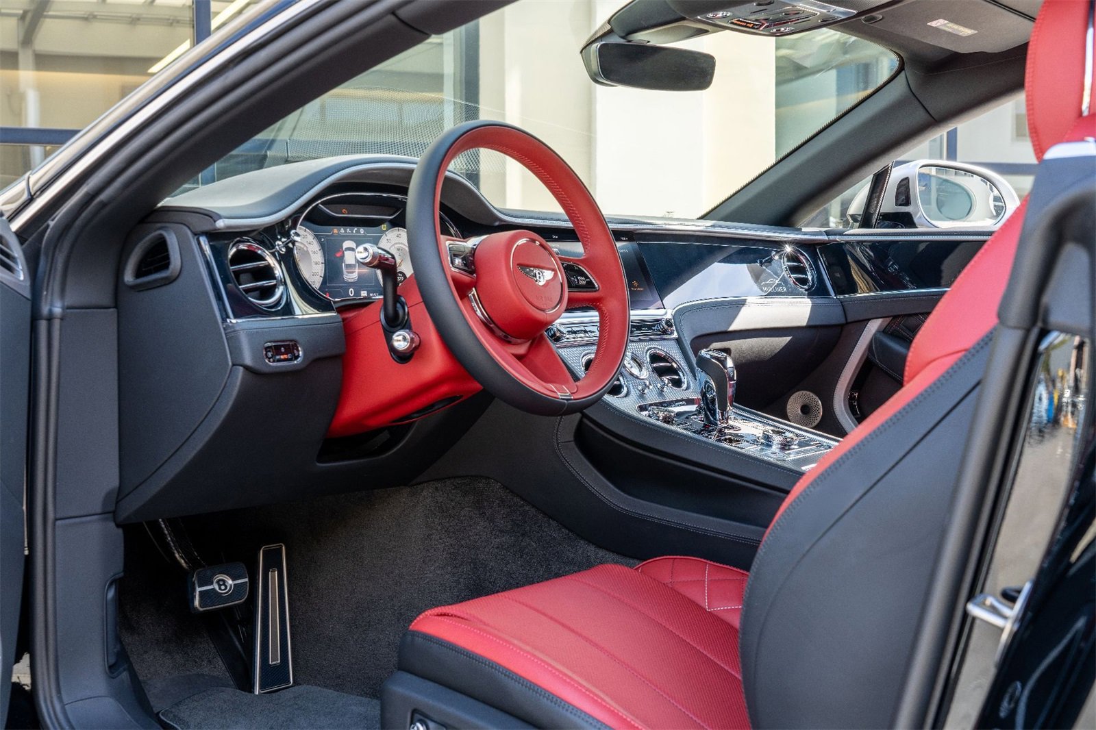 Used 2024 Bentley Continental GT Mulliner image 9