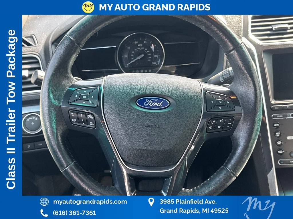 Used 2016 Ford Explorer Limited w/ Equipment Group 301A AWD/4WD image 14