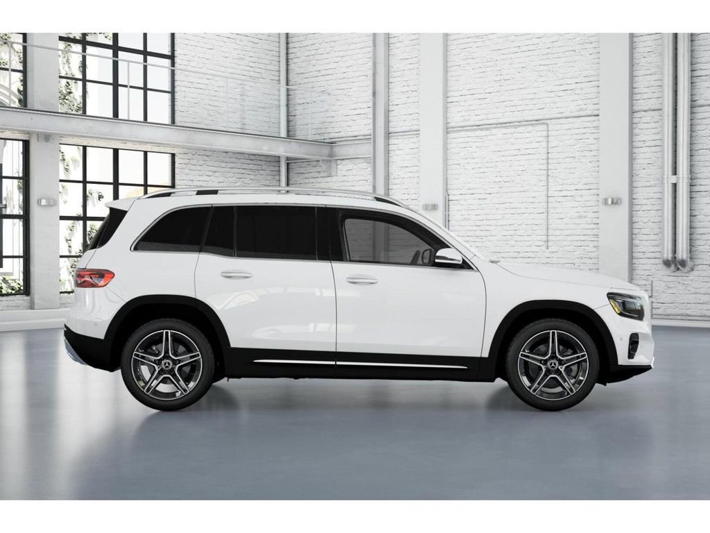 New 2026 Mercedes-Benz GLB 250 4MATIC image 2