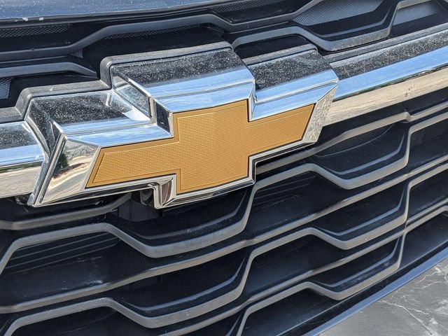 Used 2025 Chevrolet Trax LT FWD image 9