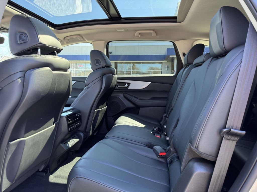 Certified 2023 Acura MDX SH-AWD image 10