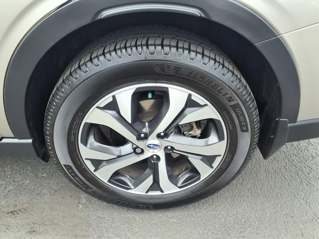 Used 2020 Subaru Outback Limited w/ Popular Package #2 AWD/4WD image 14