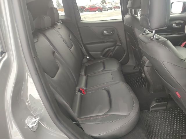 Used 2023 Jeep Renegade Trailhawk w/ Trailhawk Elite Group image 34