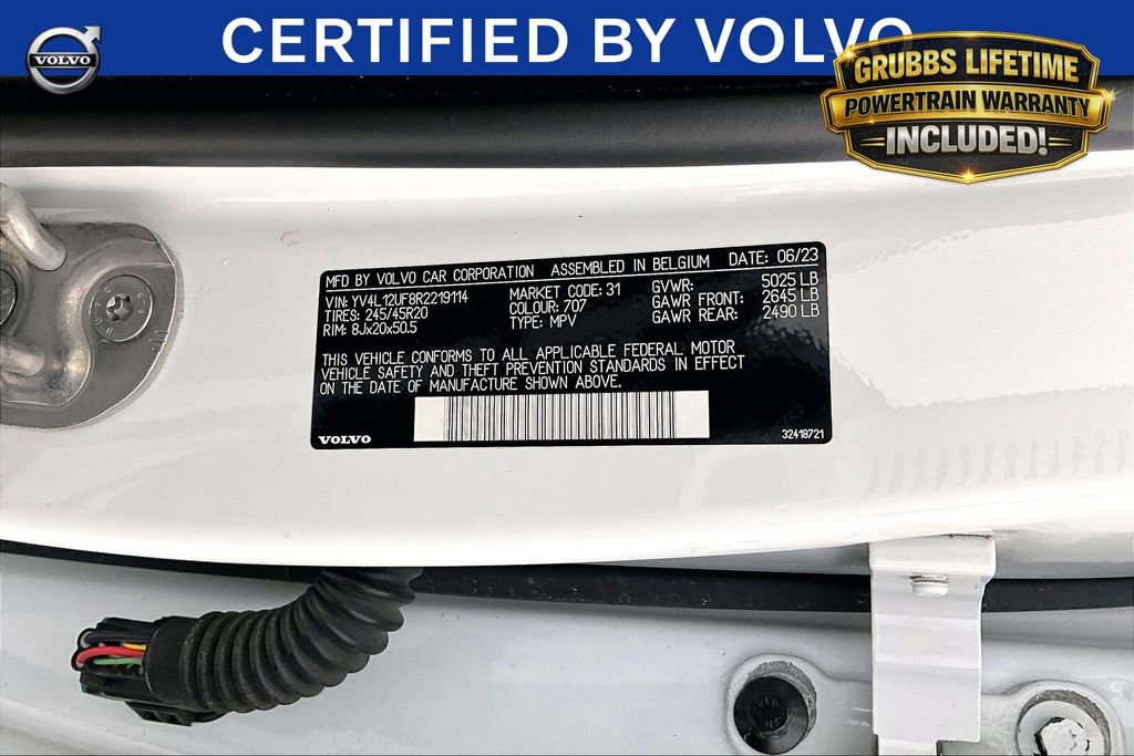 Certified 2024 Volvo XC40 B5 Ultimate w/ Protection Package Premier AWD/4WD image 41