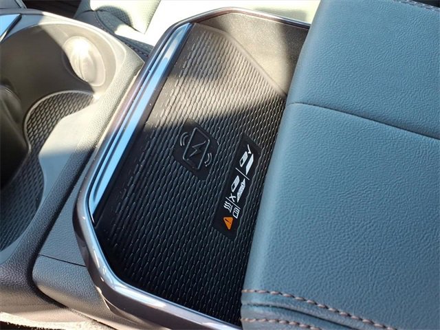 New 2026 GMC Terrain AT4 w/ LPO, Floor Liner Package image 26