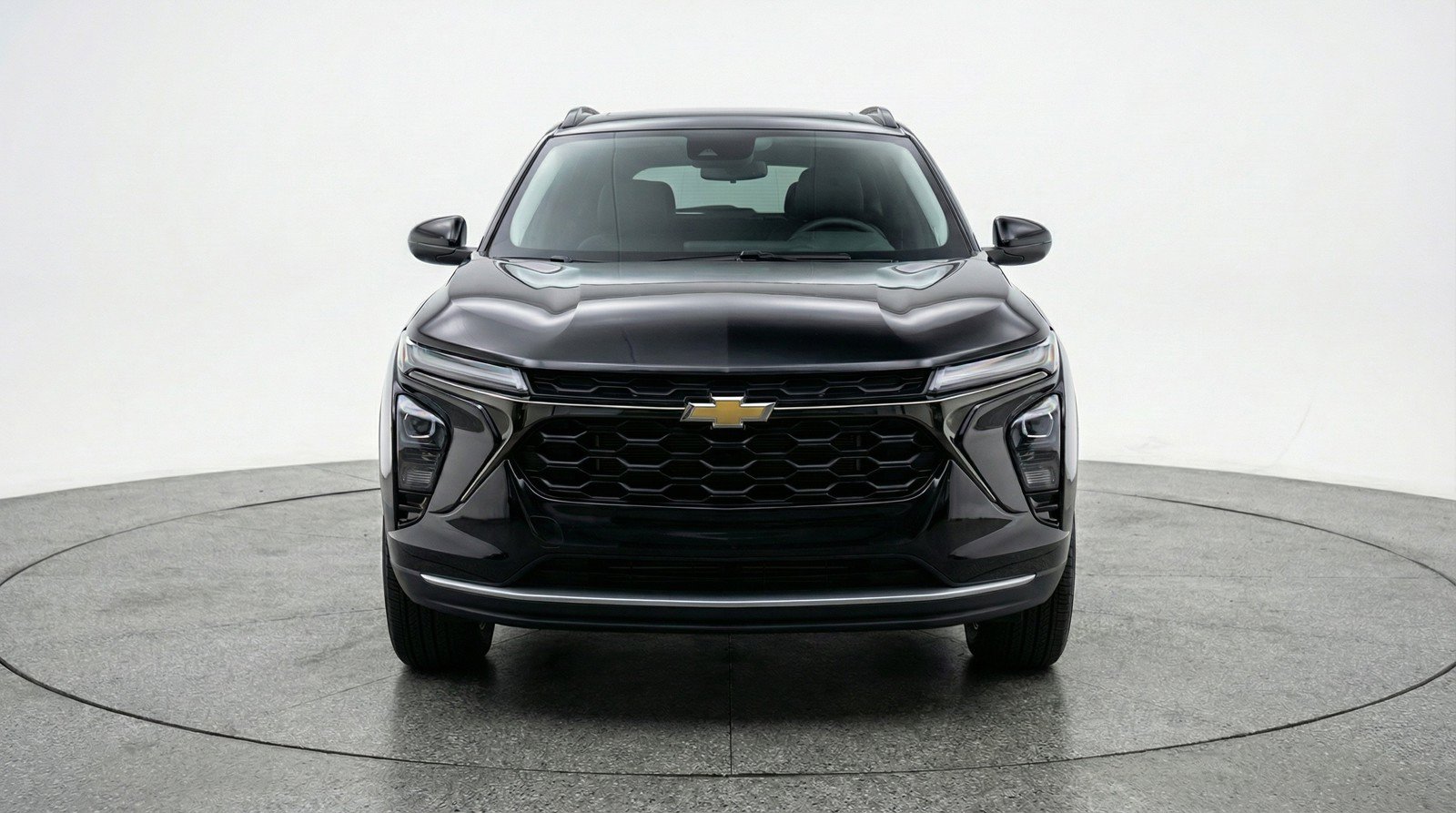 Used 2025 Chevrolet Trax LT w/ LT Convenience Package FWD image 2