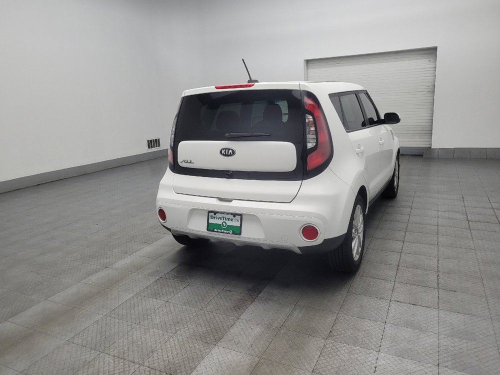 Used 2019 Kia Soul + FWD image 9
