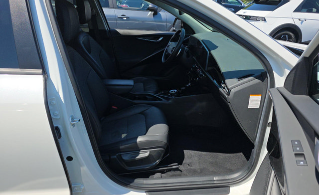 Used 2023 Kia Niro Wind w/ Wind Preserve Package FWD image 6