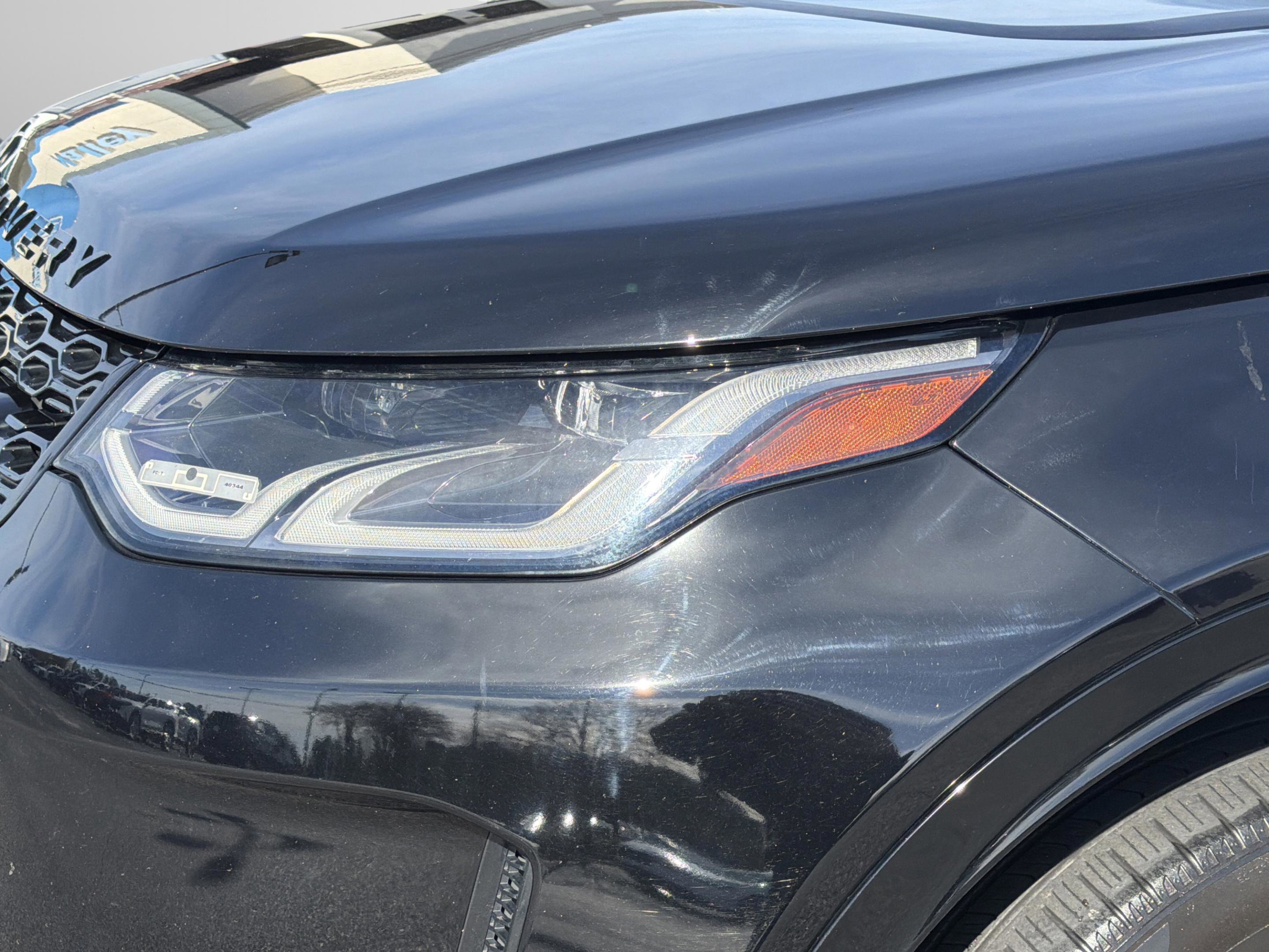 Used 2020 Land Rover Discovery Sport SE R-Dynamic image 27