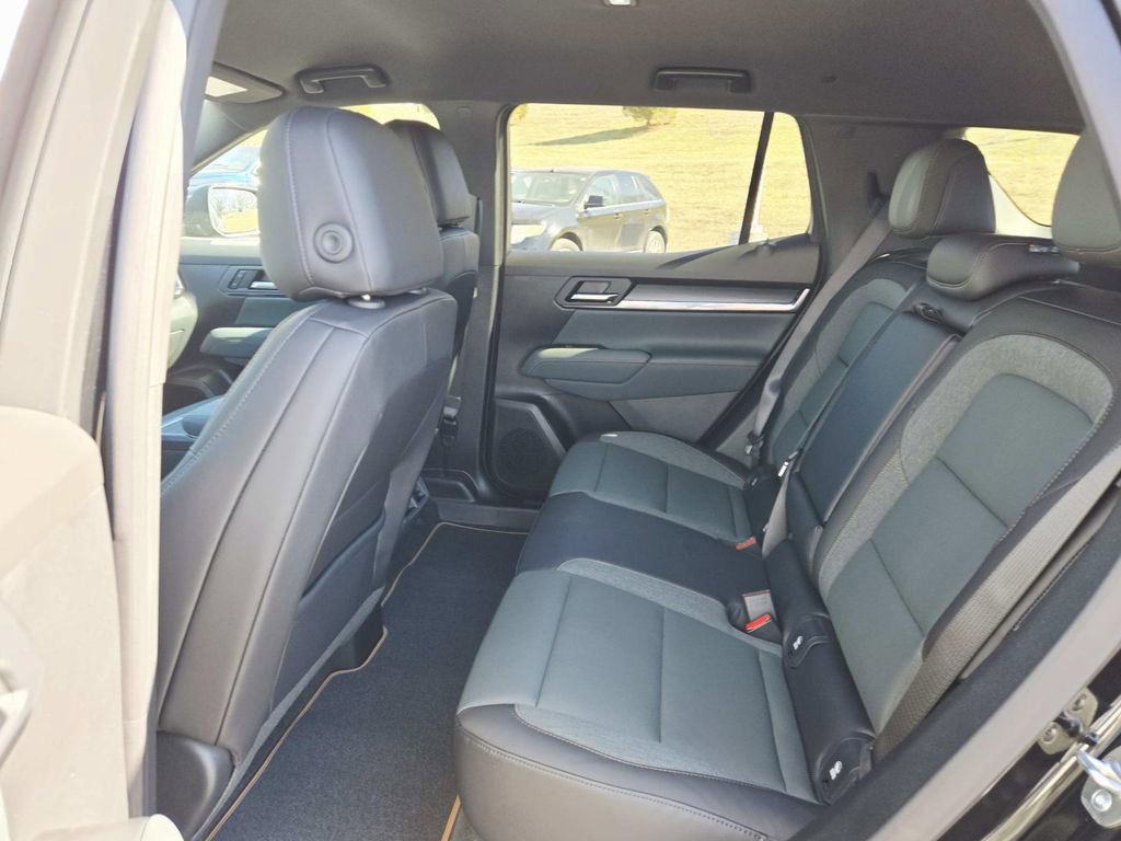 New 2026 GMC Terrain AT4 w/ Convenience Package III image 12