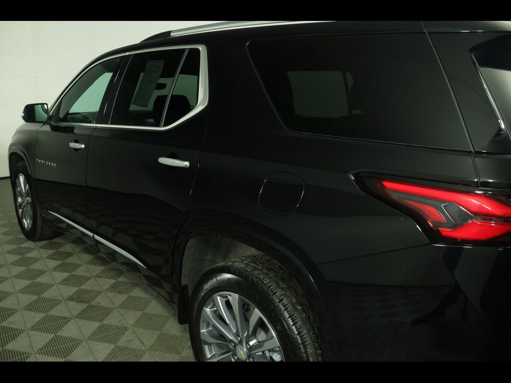 Used 2023 Chevrolet Traverse Premier image 20