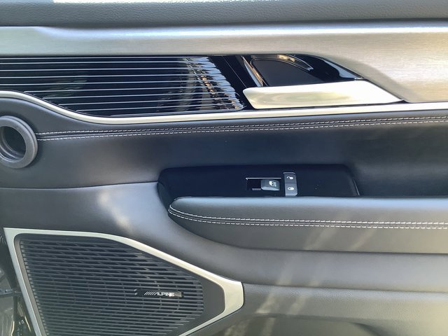 New 2025 Jeep Wagoneer Series II image 46