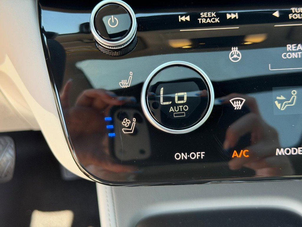 New 2026 INFINITI QX60 Luxe w/ Cargo Package image 17