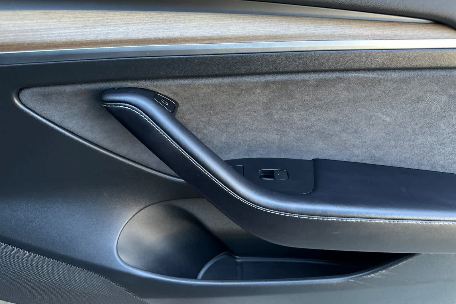Used 2023 Tesla Model 3 Standard Range RWD image 18