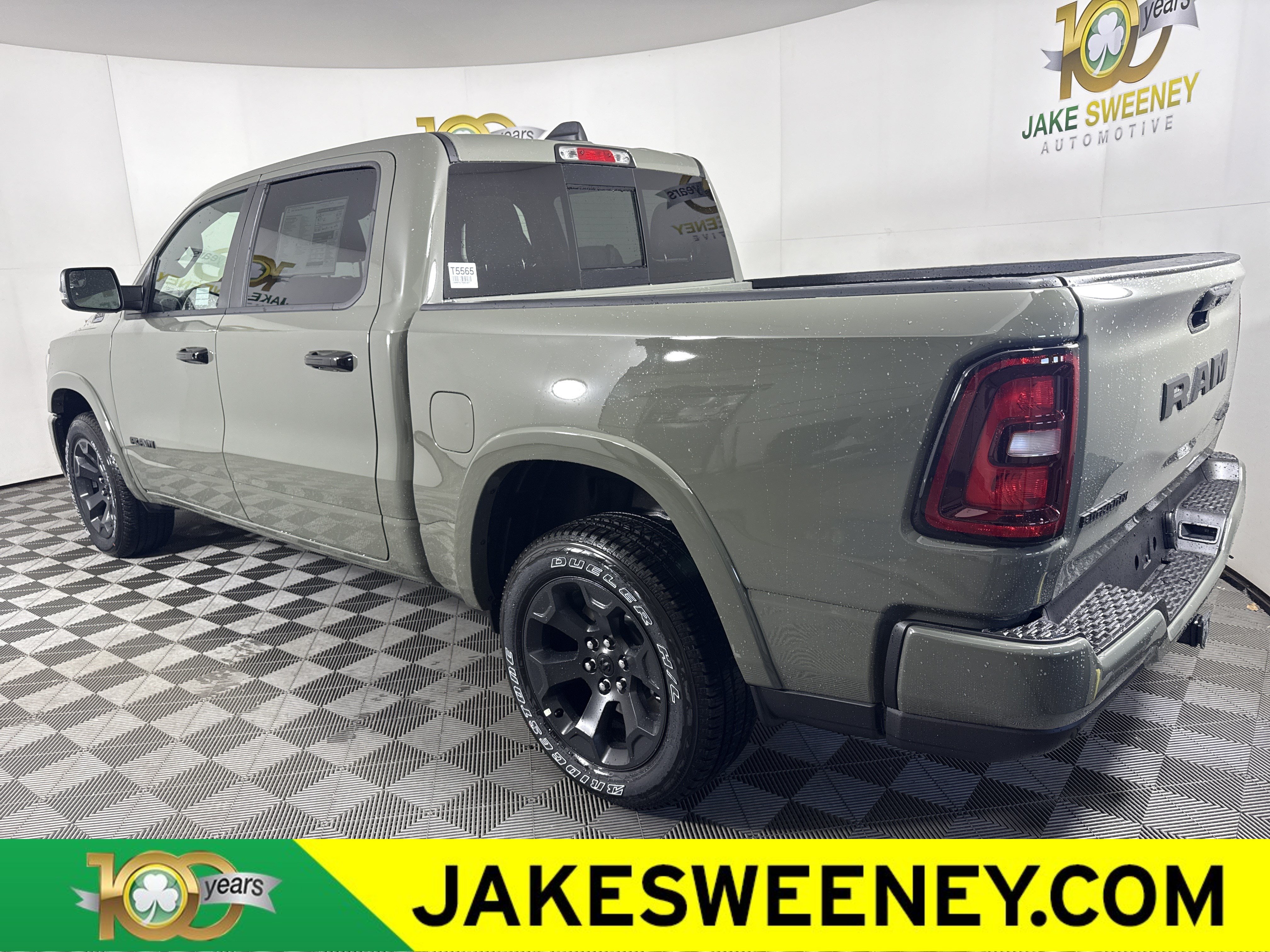 New 2026 RAM 1500 Big Horn AWD/4WD image 6