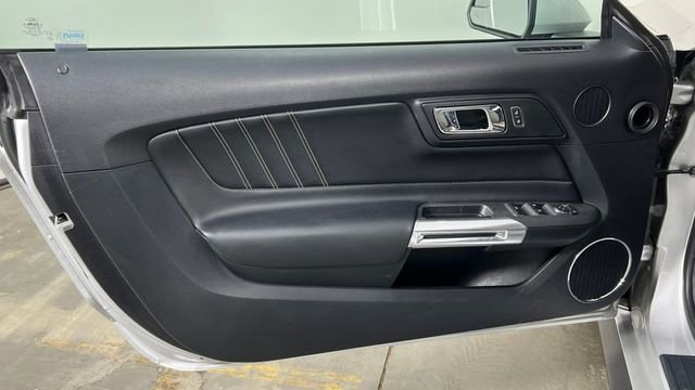 Used 2015 Ford Mustang GT Premium image 20