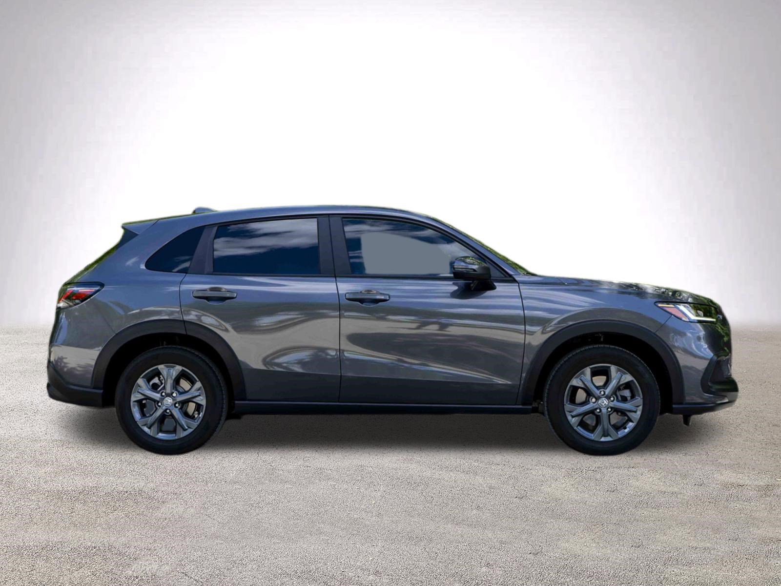 Used 2026 Honda HR-V LX image 10