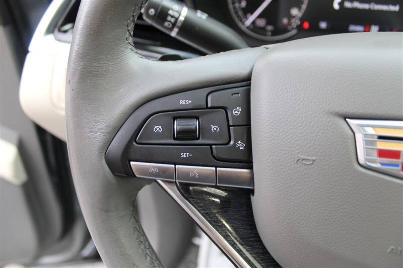 Used 2023 Cadillac XT6 Premium Luxury AWD/4WD image 16