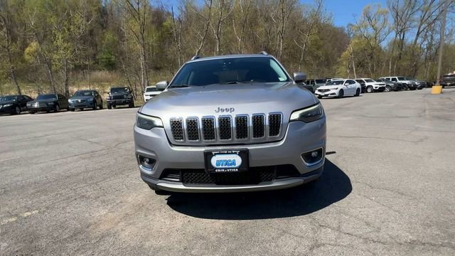 Used 2019 Jeep Cherokee Limited AWD/4WD image 3