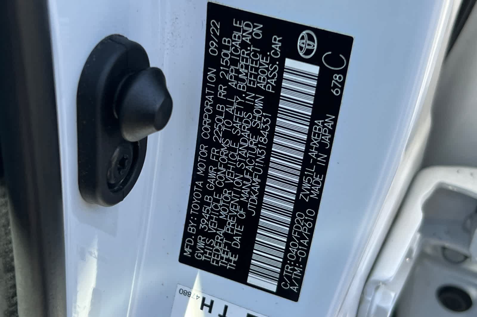 Certified 2022 Toyota Prius LE FWD image 32