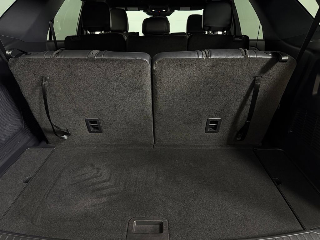 Used 2025 Ford Explorer ST-Line RWD image 32