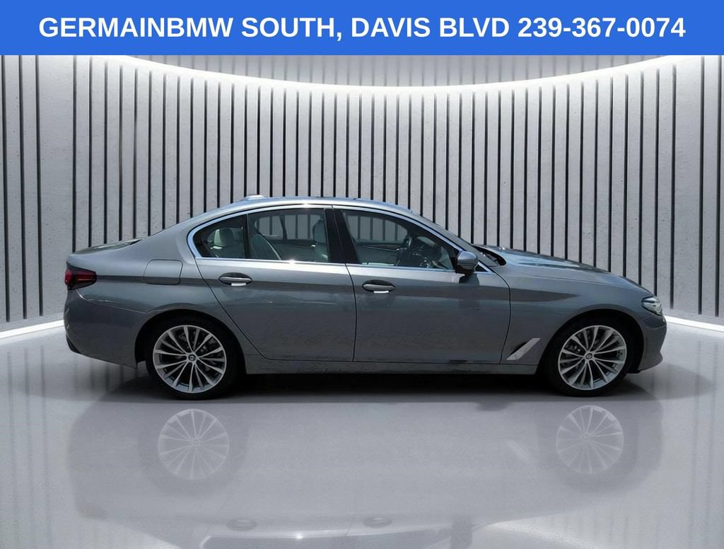 Certified 2023 BMW 530i w/ Luxury Seating Package RWD image 4