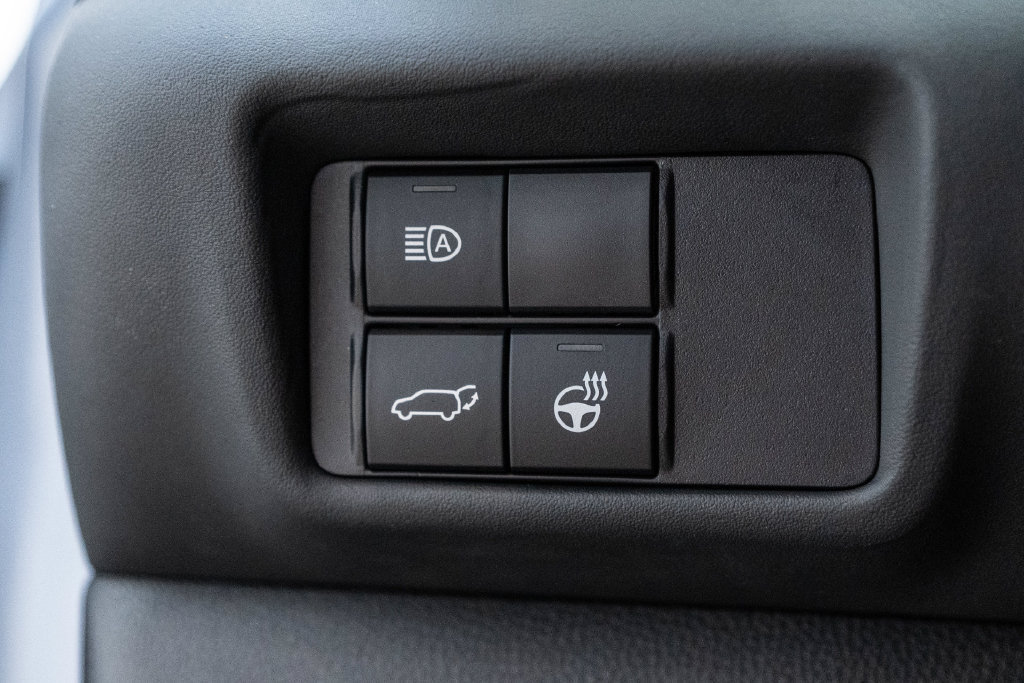 Used 2022 Toyota Highlander Limited AWD/4WD image 24