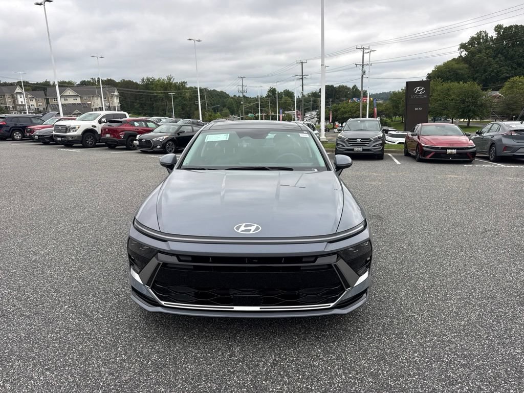 New 2026 Hyundai Sonata SEL FWD image 3