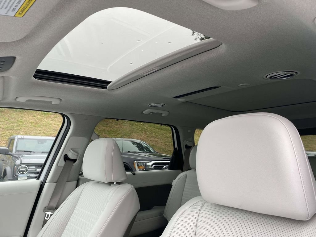 New 2026 Hyundai Palisade Limited FWD image 12