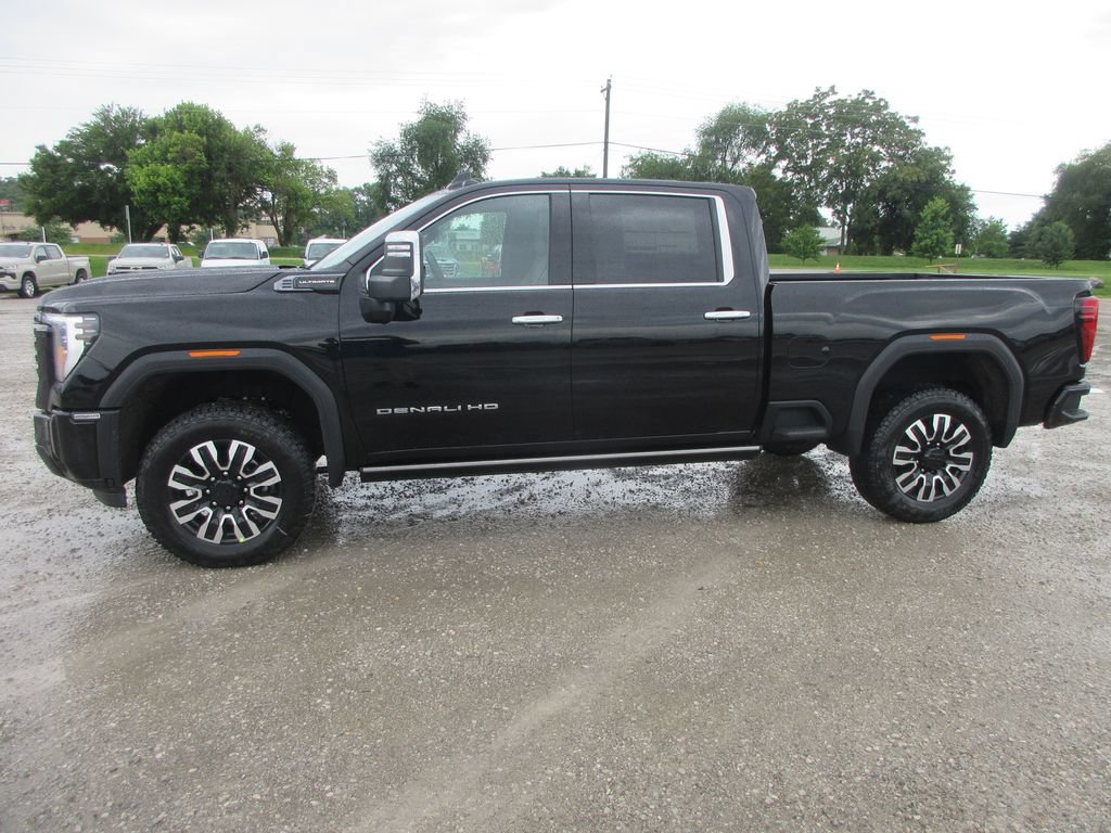 New 2026 GMC Sierra 2500 Denali Ultimate AWD/4WD image 10