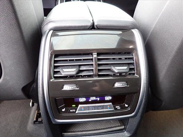 Used 2022 BMW X7 xDrive40i w/ M Sport Package image 13