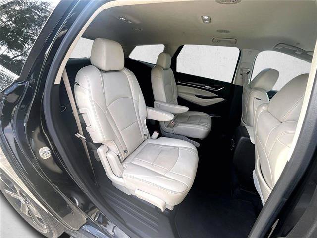 Used 2023 Buick Enclave Essence w/ Sport Touring Edition FWD image 29