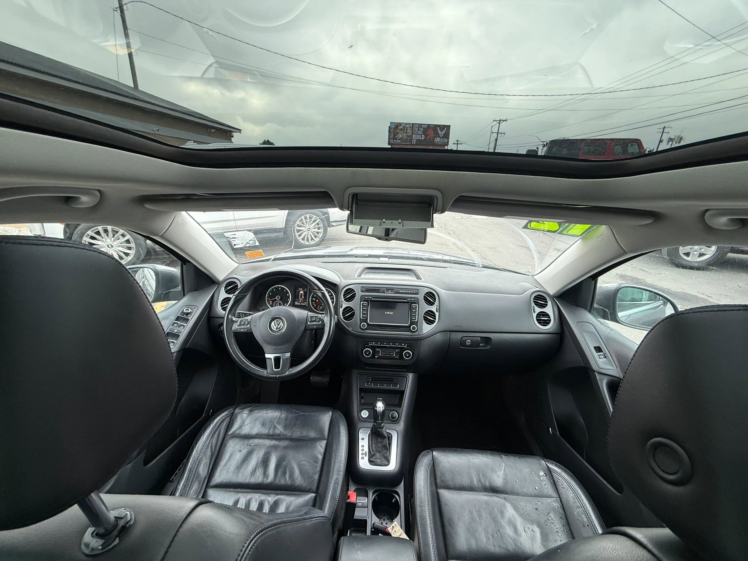Used 2012 Volkswagen Tiguan S AWD/4WD image 16