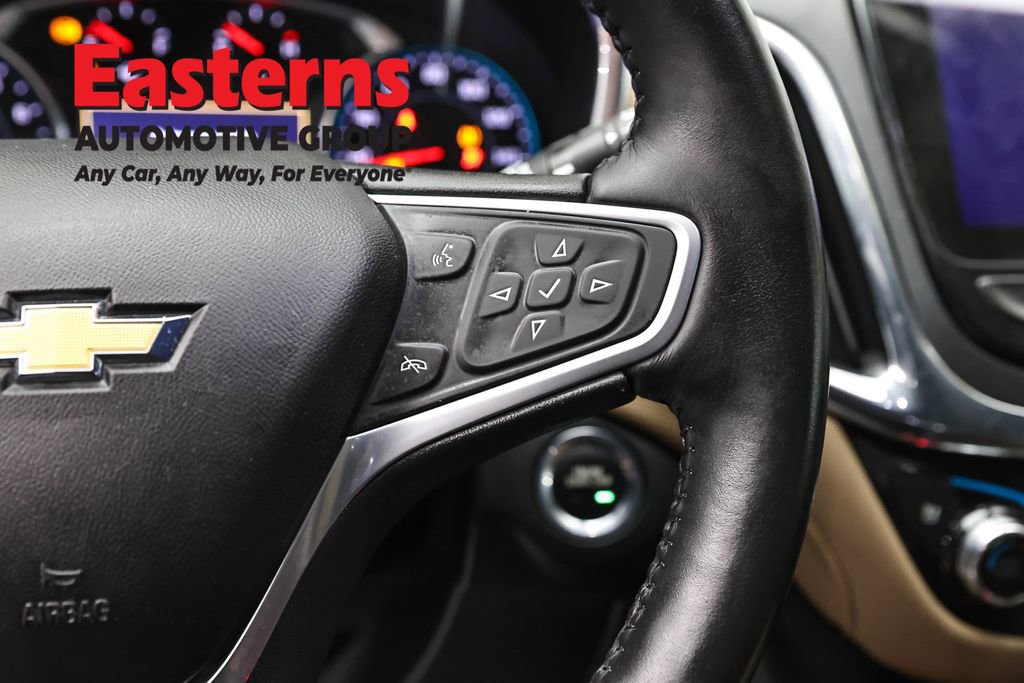 Used 2022 Chevrolet Equinox Premier AWD/4WD image 16