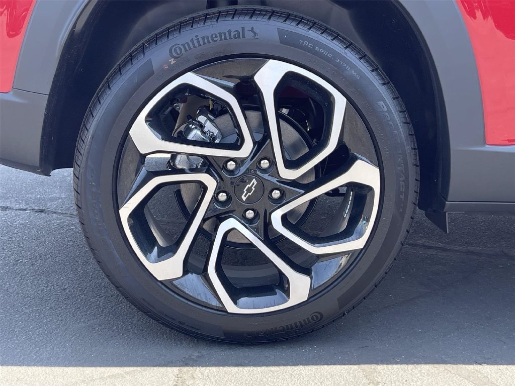 New 2026 Chevrolet Trax RS w/ Driver Confidence Package FWD image 33